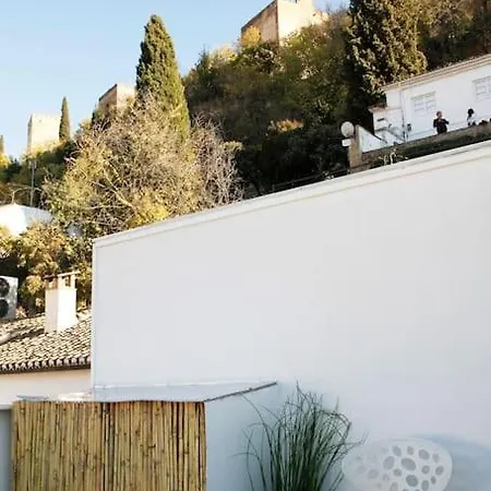 Alhambra Views! Amazing Loft With Sunny Terrace! Apartment Granada